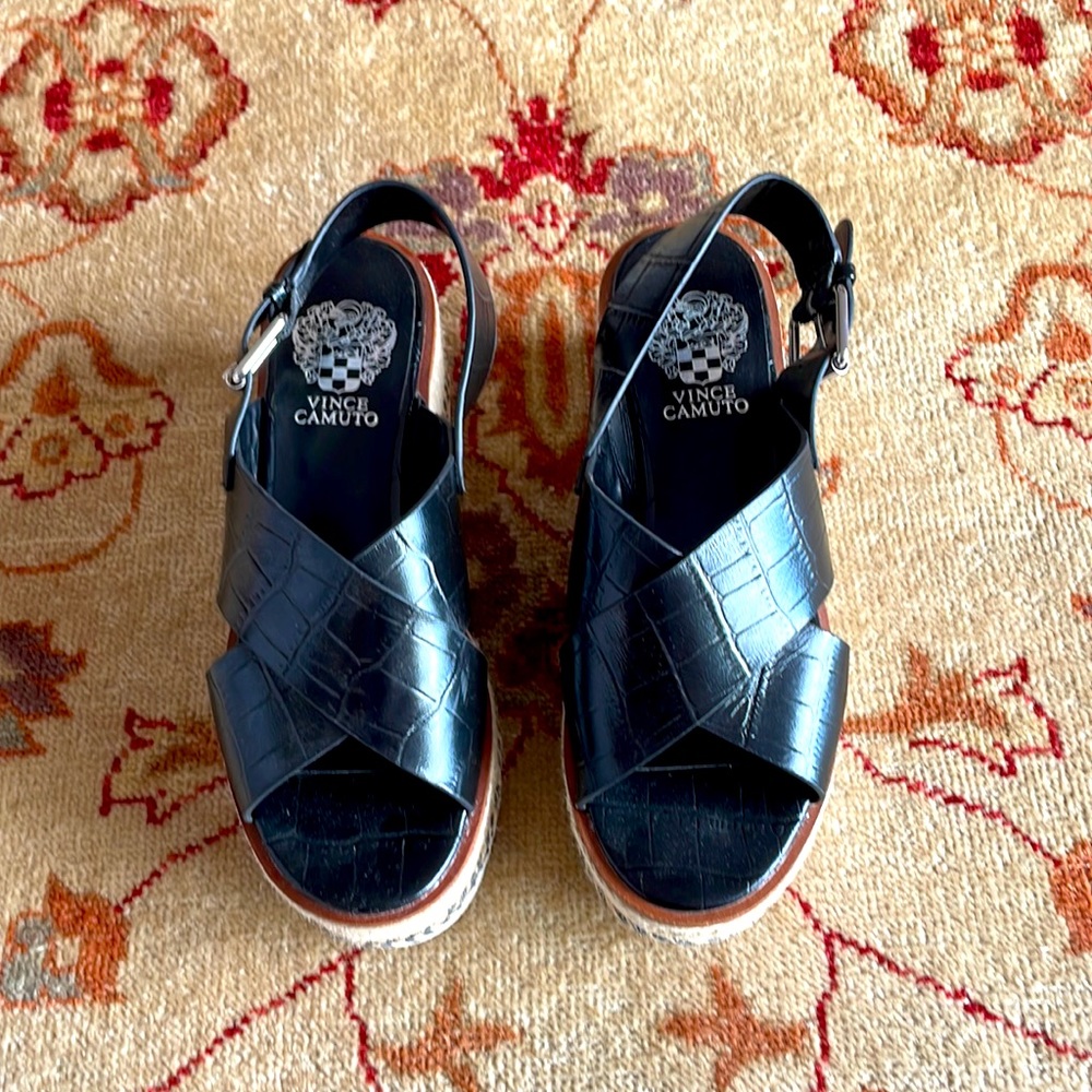 Women’s size 7 Vince Camuto wedge sandal.